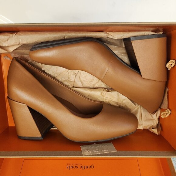 Gentle Souls "Irie" Block Heeled Pump. Pecan. NIB. Size 5.5 - Picture 10 of 11